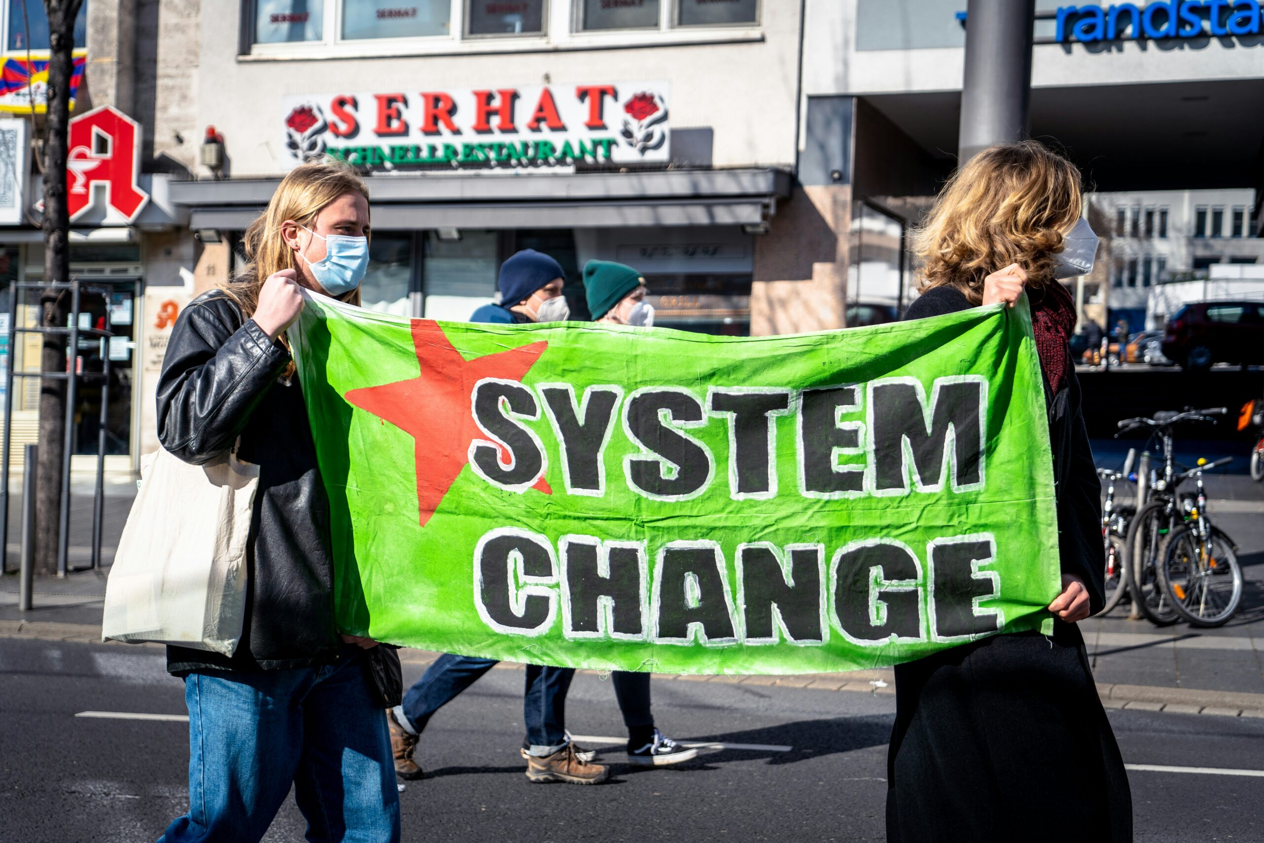 découvrez les informations sur le salaire d'une socio-esthéticienne et les perspectives de carrière dans ce domaine en france.